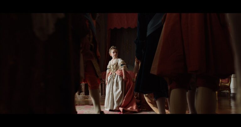 “Lo scambio di principesse”, un film storico che mostra le violenze sui minori a Versailles durante la Reggenza