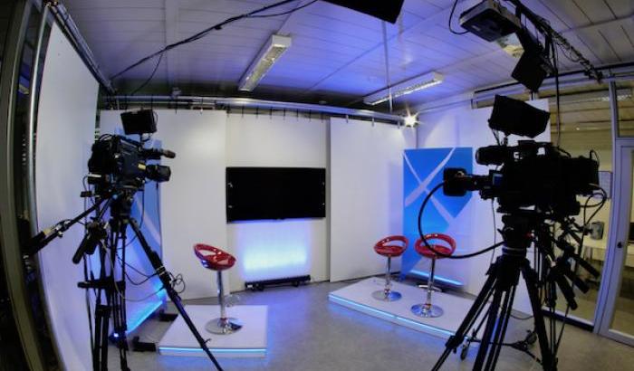 Informazione televisiva: maschilista, leghista, classista