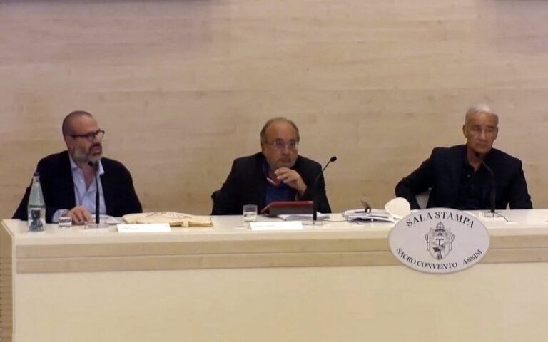 Cronisti minacciati, Giulietti ad Assisi: «Situazione preoccupante, governo e parlamento intervengano»