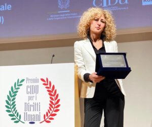Premio Cidu 2021 per i diritti umani e la libertà di stampa a Luisa Betti Dakli: “Ha dato voce alle donne”