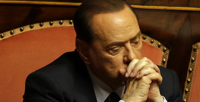 Berlusconi: l’uomo che ha trasformato l’informazione in un ring