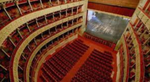 Teatro Valle “Franca Valeri” 25 maggio – 25 giugno 2022  Mostra ROMA, IMMAGINI DI CITTA’