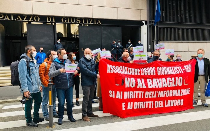 Processo ponte Morandi, giornalisti contro i limiti al diritto di cronaca. Il 7 luglio manifestazione a Genova