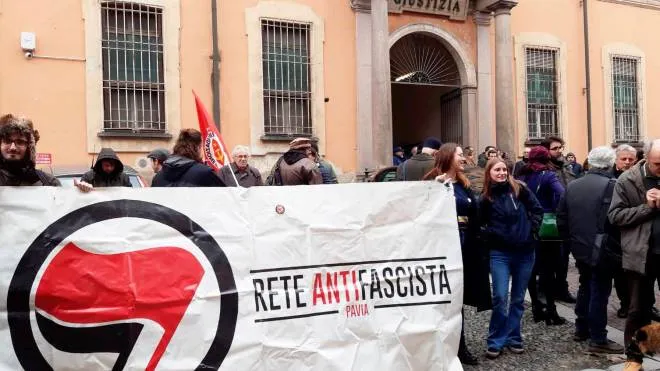 Libertà è partecipazione – Fissato a Pavia il limite di 50 partecipanti al corteo promosso dalla Rete anti-fascista