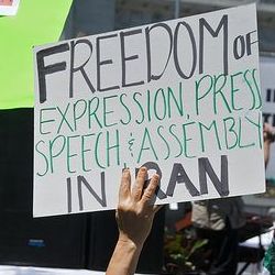 Minacce contro i giornalisti iraniani all’estero