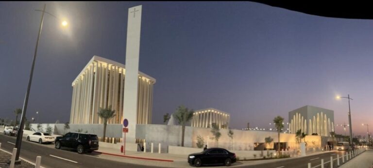 Abu Dhabi, inaugurata la Chiesa di San Francesco, uno dei tre luoghi di culto della Casa della Famiglia Abramitica 