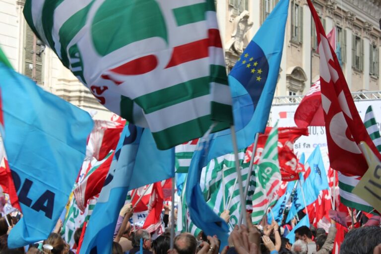 Manifestazione indetta da Flc Cgil, Cisl e Uil Scuola il 4 marzo a Firenze
