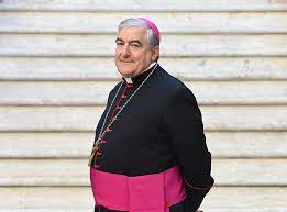 La solidarietà dell’Arcivescovo di Lecce a don Antonio Coluccia: “Svolge un grande servizio nella capitale”
