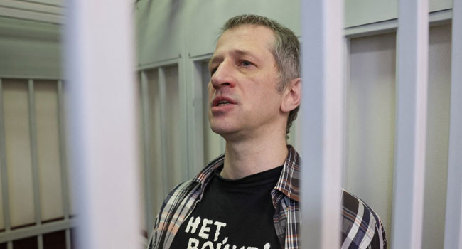 Russia, ha scritto “notizie false” sulla guerra: giornalista condannato a sette anni