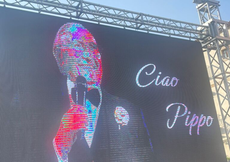 Pippo Baudo. Il funerale come cerimonia mediatica