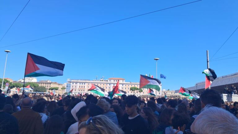 Sciopero generale per Gaza, l’Italia si ferma. In 60mila a Roma, A14 chiusa, maxi cortei a Milano, Firenze, Napoli