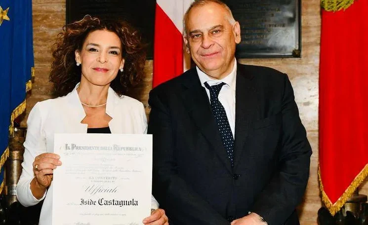 Iside Castagnola nominata Ufficiale al Merito della Repubblica Italiana per il suo impegno contro il cyberbullismo