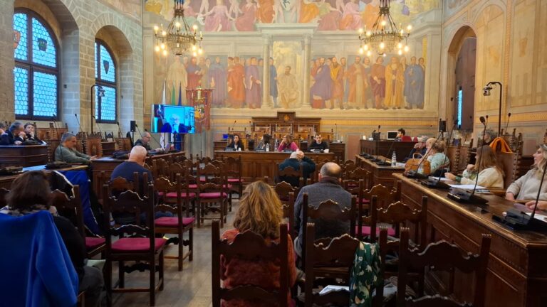 “Intelligenza artificiale e giornalismo: amici o nemici?”. Il corso di Odg Toscana e Articolo21 Arezzo