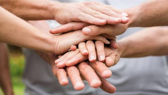 Solidarietà, un pubblico ‘’dovere inderogabile’’