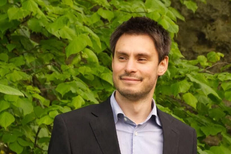 Noi siamo Giulio Regeni – Riflessioni su una generazione che ci crede ancora 