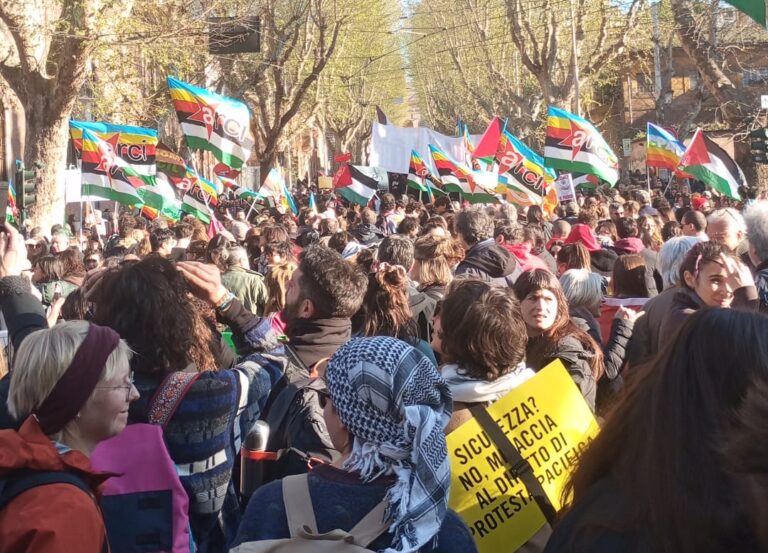 No Kings Italy, in 300 mila a Roma