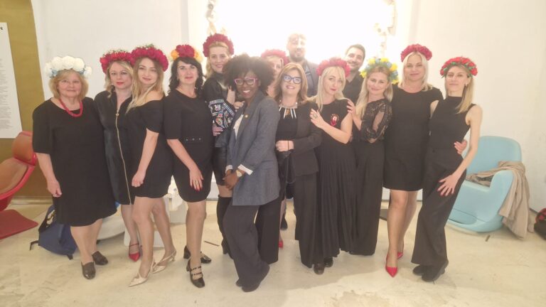 Prologo di Imbavagliati al Museo Plart: per le donne ucraine vittime della guerra e la libertà di stampa