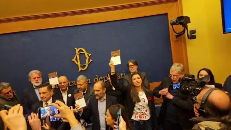 Impedirono la conferenza stampa di Remigrazione alla Camera, sospesi 22 deputati