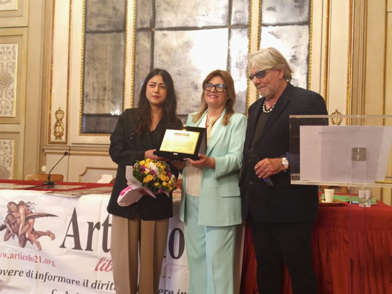 Afghanistan: un paese senza nessun diritto per le donne. La testimonianza da Imbavagliati della giornalista afghana
