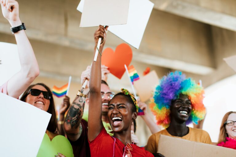 Consenso sociale, blocco istituzionale: la frattura di una democrazia imperfetta