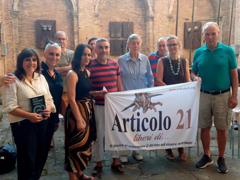 Il libro di Elena Testi a Città della Pieve con Articolo21
