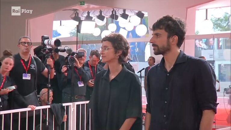 Il film Naza sia proiettato ovunque, a partire dalla scuola