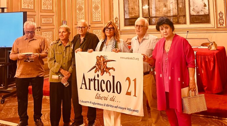 Grande risposta a Napoli per l’iniziativa dove si è rilanciato il Nobel per la Pace ai bambini di Gaza