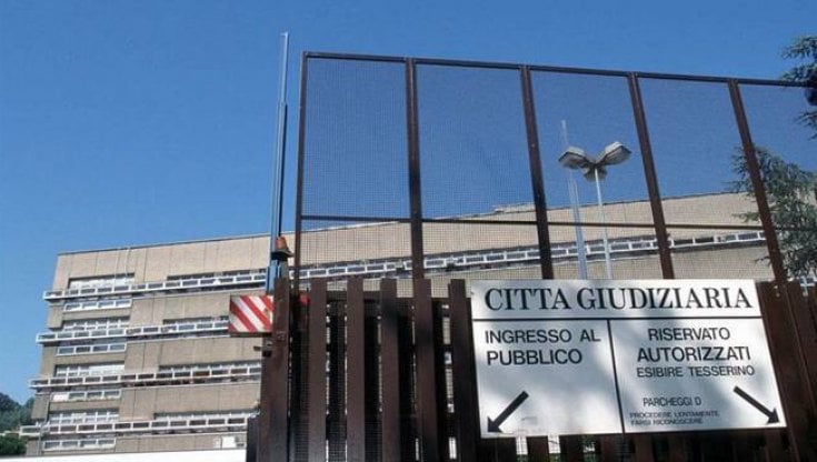 Pressioni su Lotito per cedere la Lazio, indagato anche Luigi Bisignani