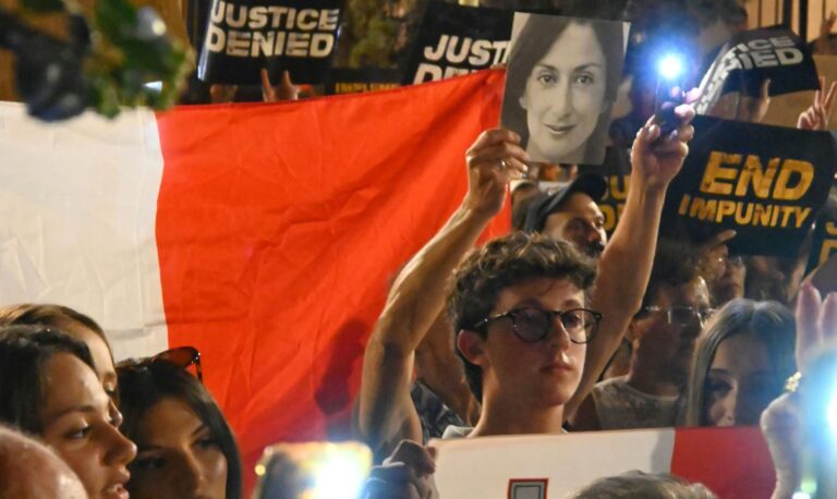Arrestati quattro giurati del processo sull’omicidio di Daphne Caruana Galizia