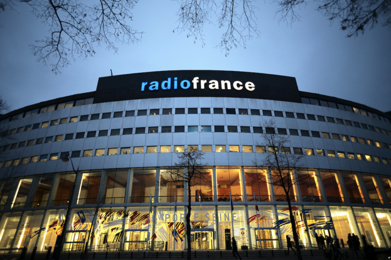 I giornalisti di Radio France in sciopero contro l’onda nera e gli attacchi al pluralismo